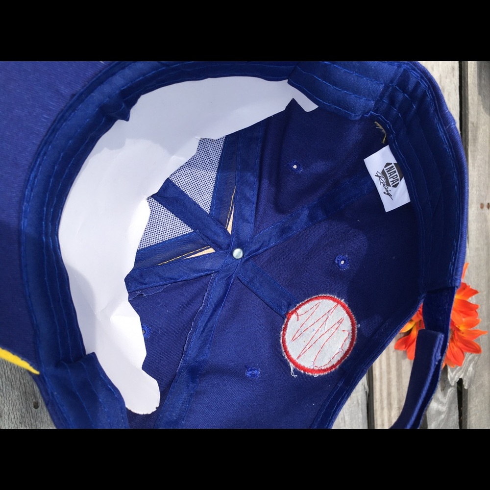 Napa Racing 🧢 - Picture 5 of 7